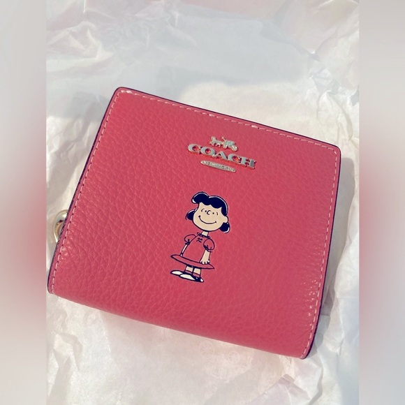 Coach Peanuts Lucy Pink Snap Wallet - Picture 1 of 3